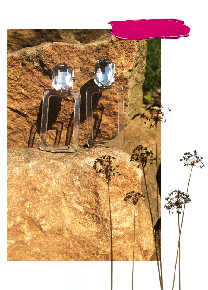 przezroczyste kolczyki